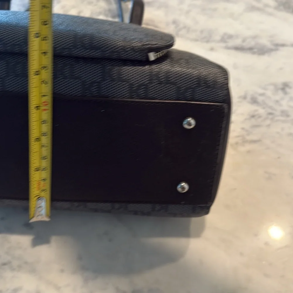 Karl Lagerfeld Shoulder Bag - Picture 7 of 11